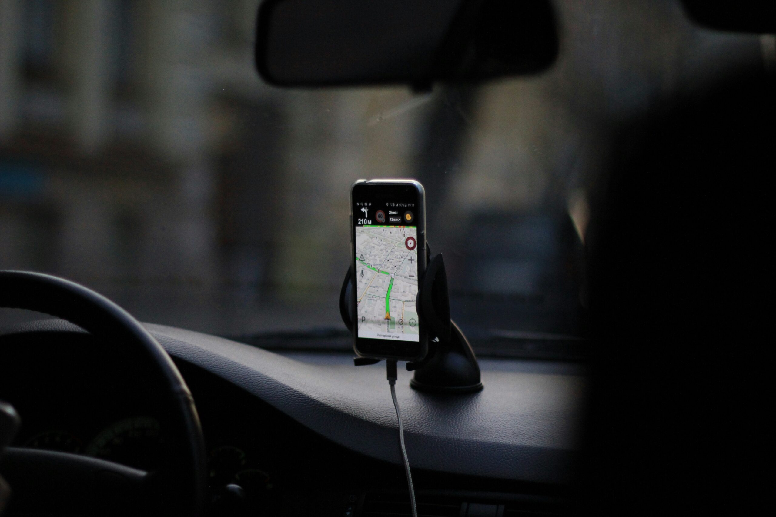 Building Confidence: The Need for Background Checks in Rideshares